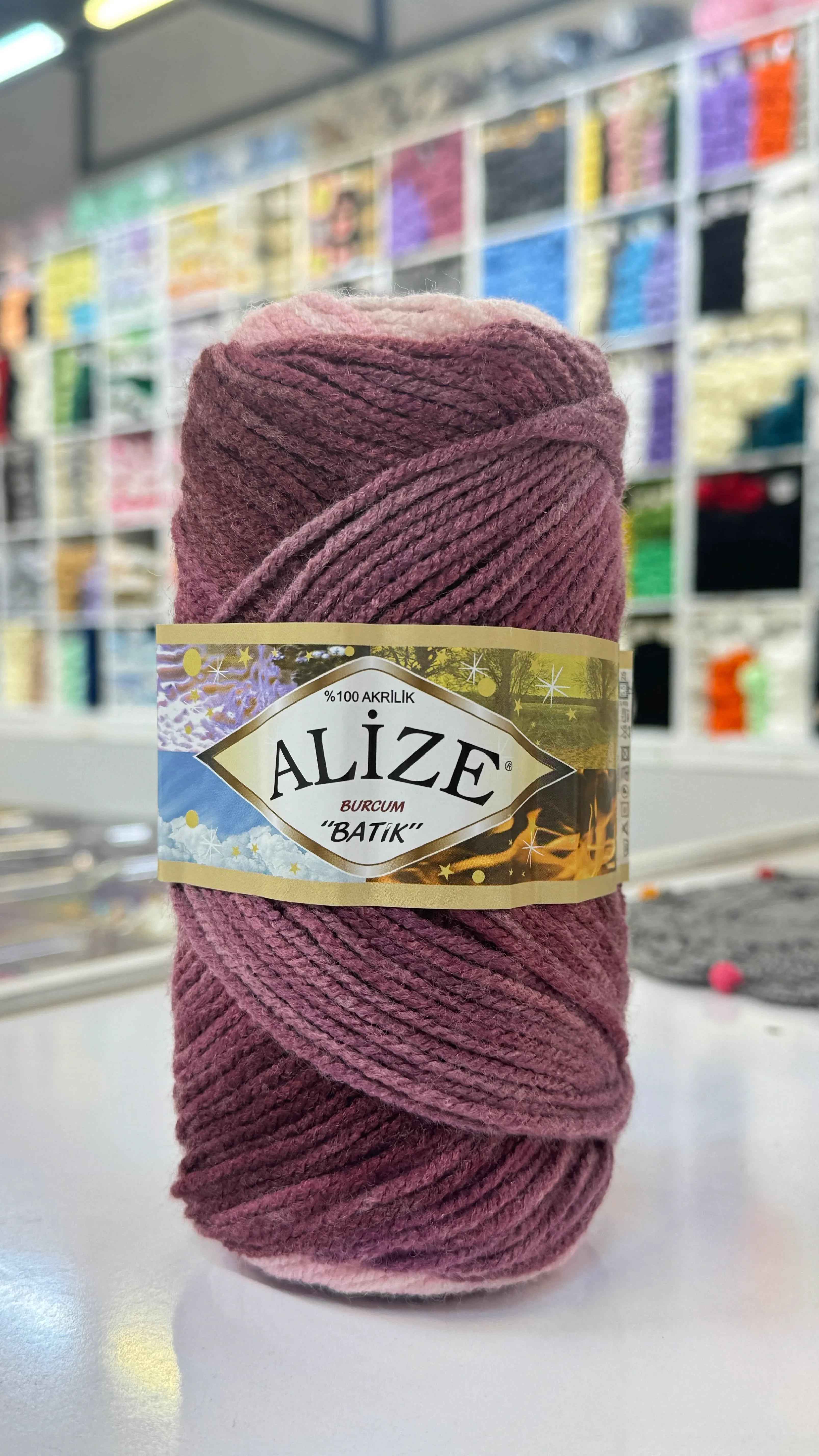 اليزا بورجوم باتيك  1895