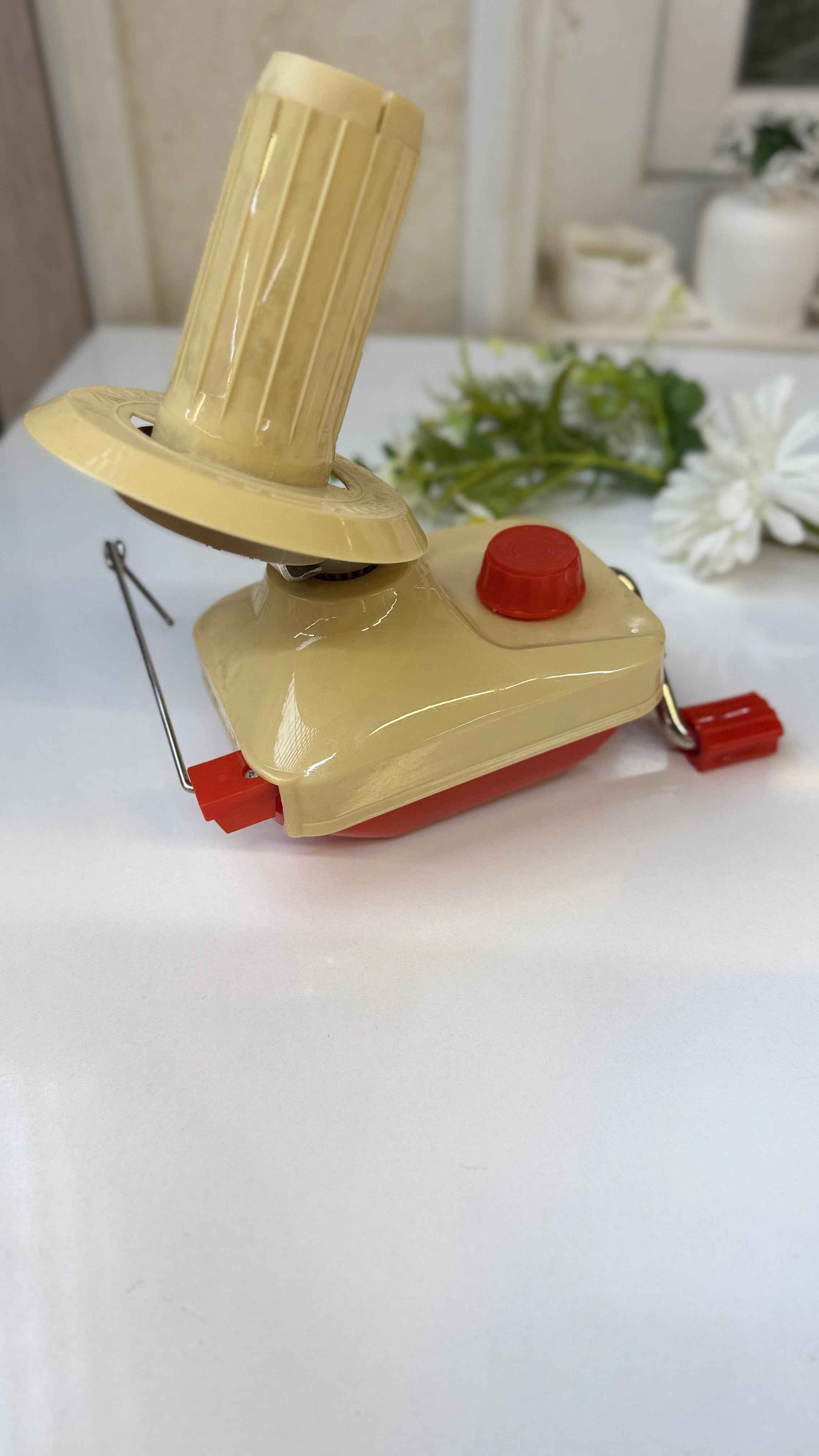 آلة لف الخيط