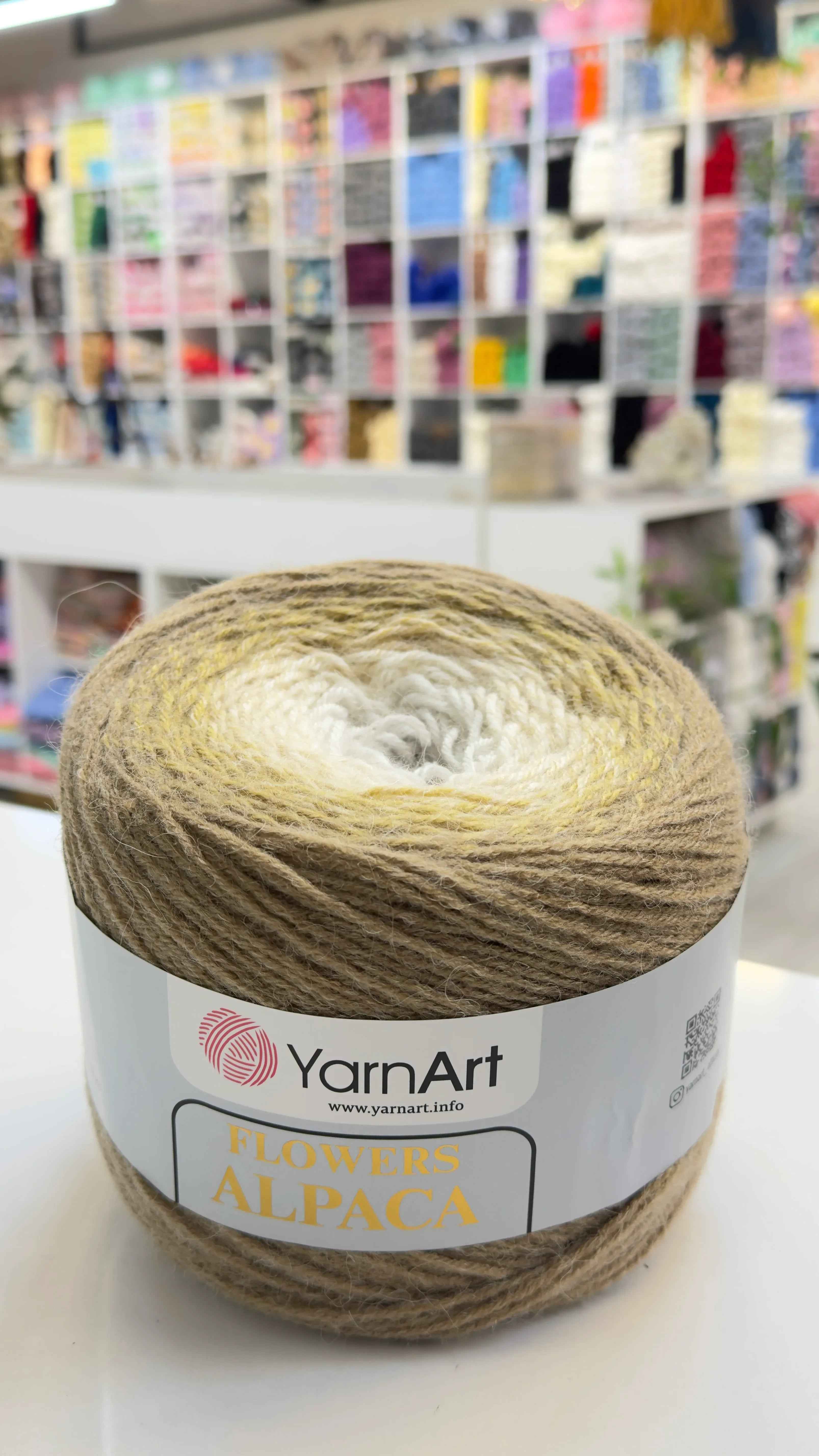 يارن آرت فلورز الباكا