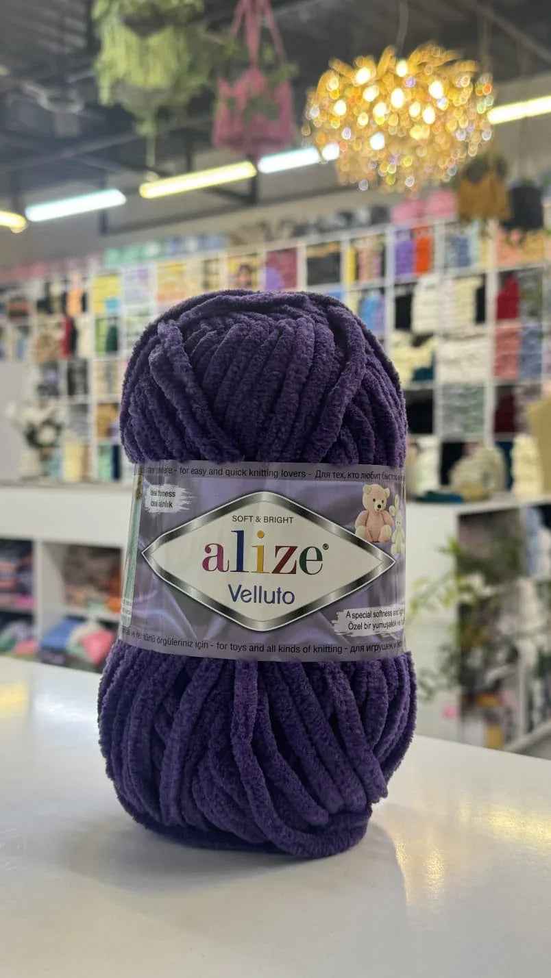 اليزا فيلوت 44