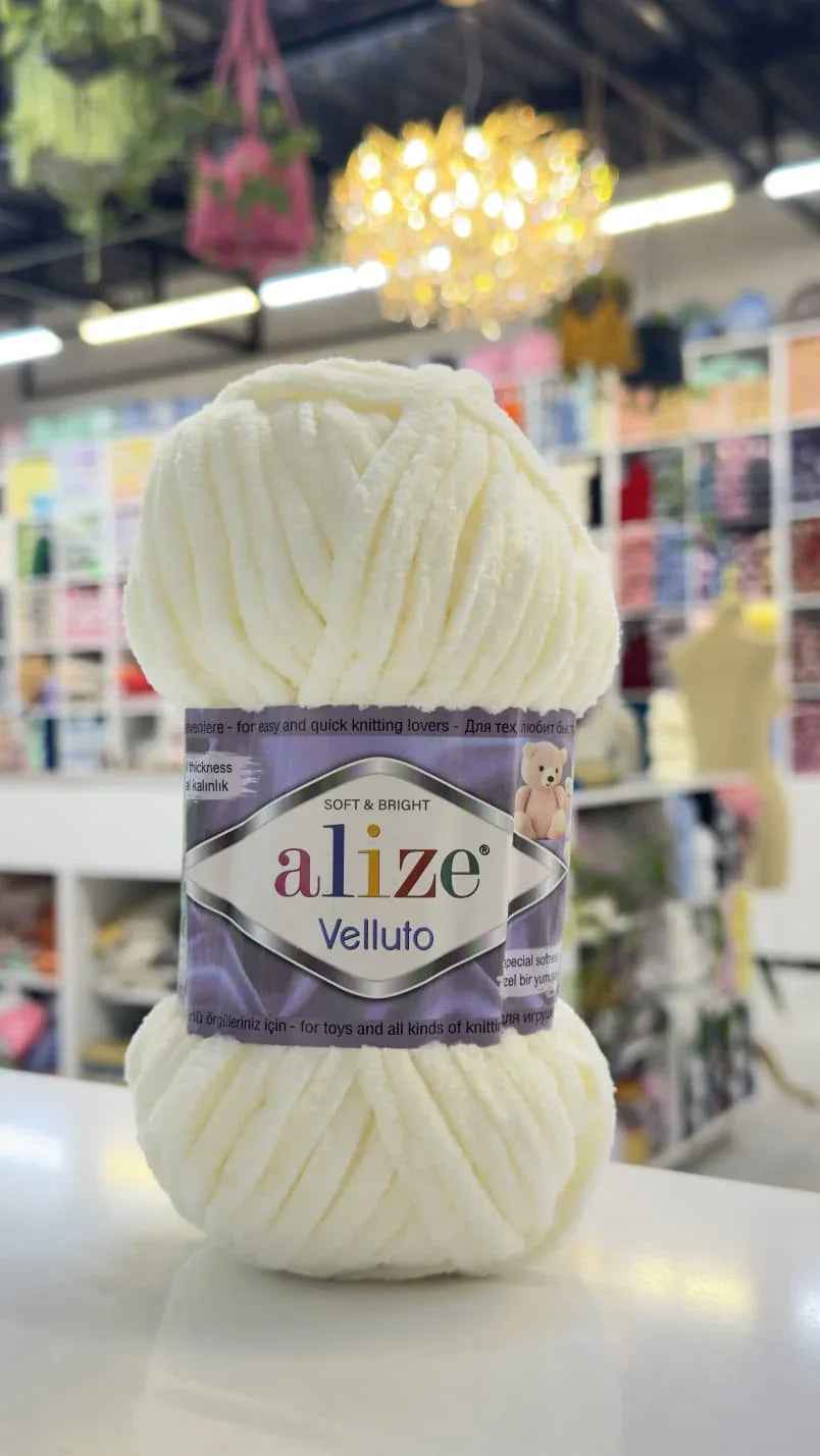 اليزا فيلوت 62