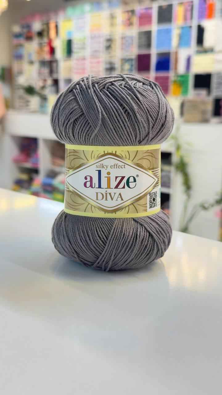 اليزا ديفا 348